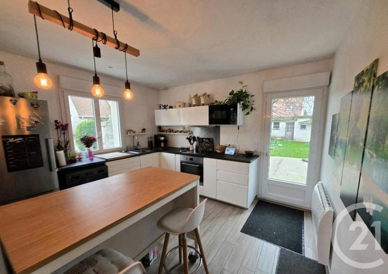 Maison - 118 m² - 6 pièces