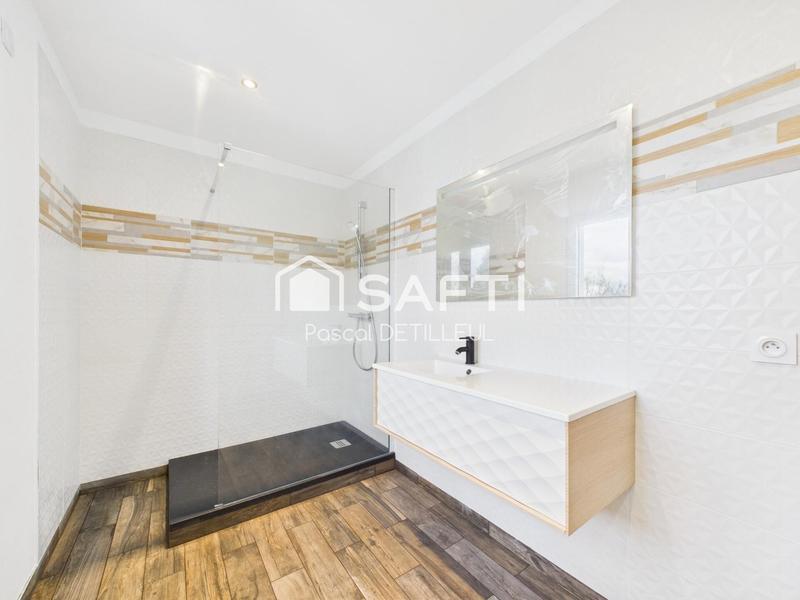 Maison - 177 m² - 6 pièces