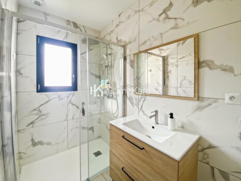 Maison - 174 m² - 5 pièces