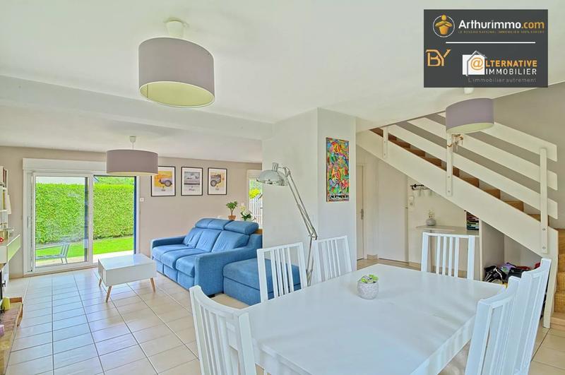 Maison - 100 m² - 6 pièces