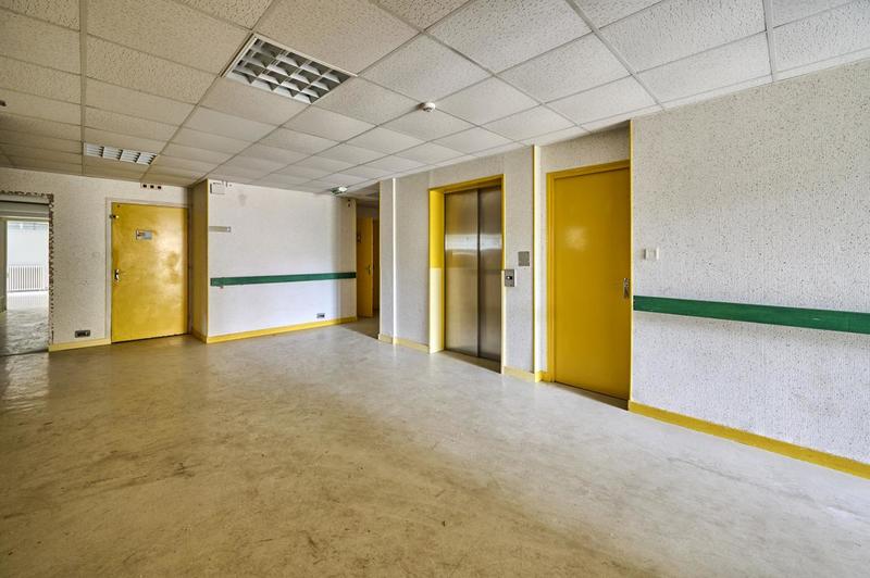 Immeuble - 2 830 m²