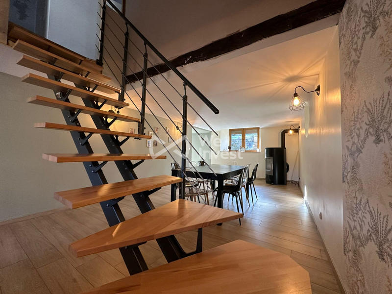 Maison - 190 m² - 7 pièces