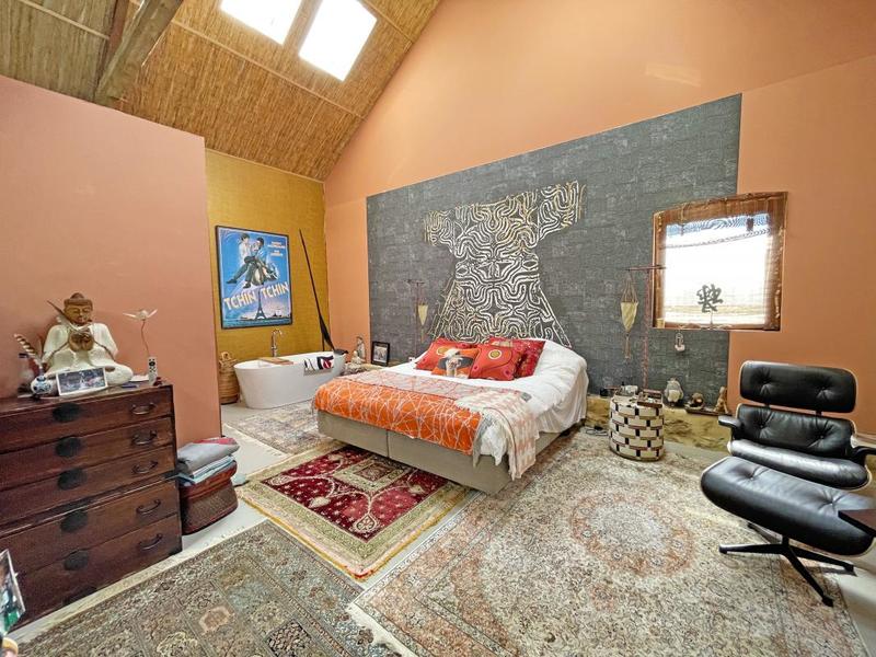 Maison - 281 m² - 7 pièces