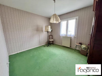 Maison - 175 m² - 8 pièces