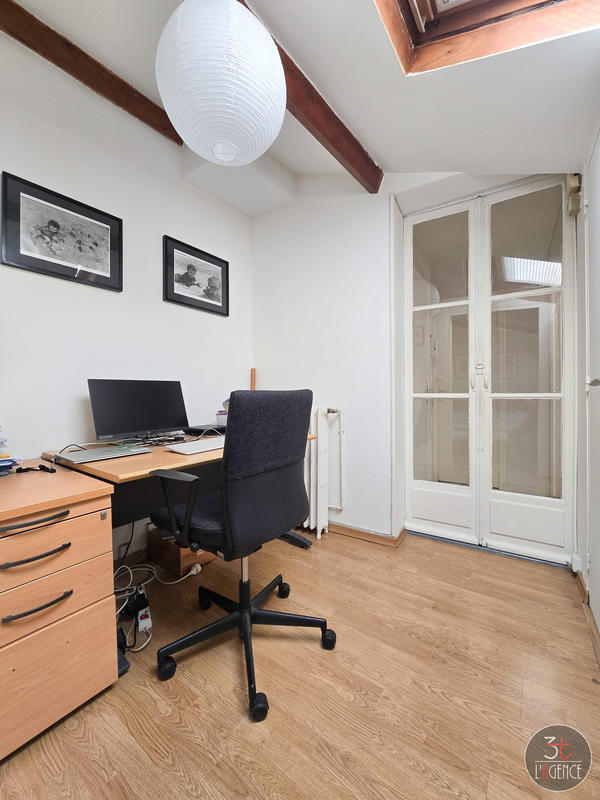 Appartement - 91 m² - 5 pièces