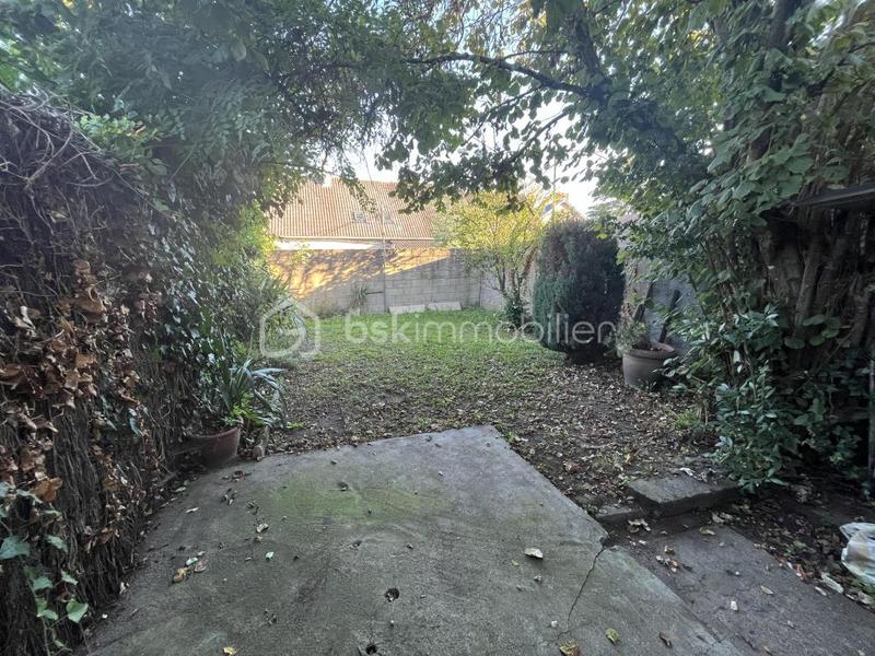 Immeuble - 200 m² - 8 pièces