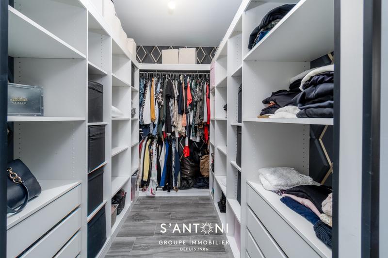 Maison - 142 m² - 5 pièces