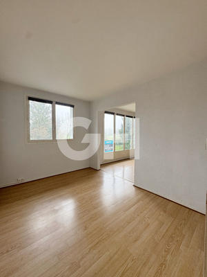 Appartement - 79 m² - 4 pièces