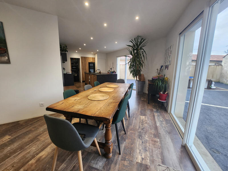 Maison - 153 m² - 7 pièces