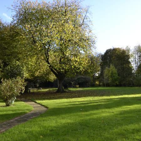 Maison - 230 m² - 9 pièces