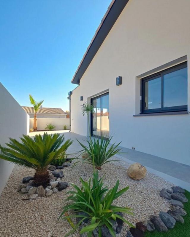 Maison - 95 m² - 4 pièces