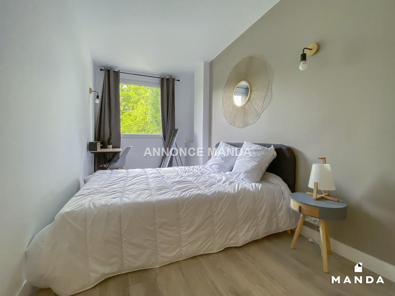 Chambre - 9 m² - 4 pièces