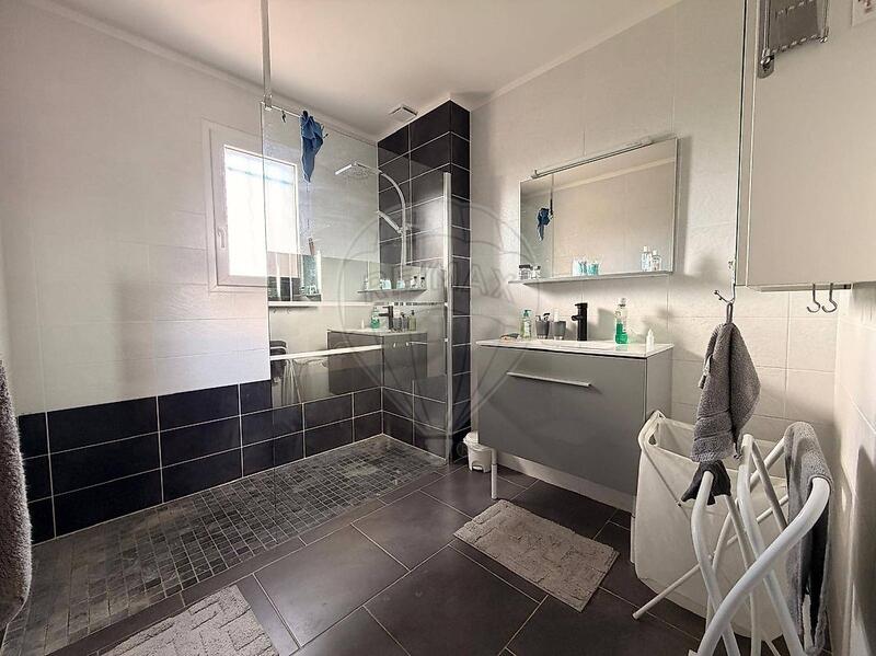 Pavillon - 92 m² - 4 pièces