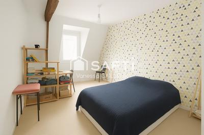 Maison - 166 m² - 6 pièces