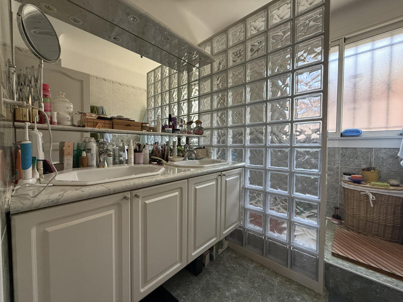 Maison - 146 m² - 6 pièces