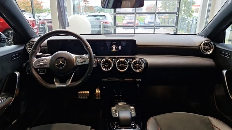 Mercedes Classe a 200 7g-Dct Amg Line