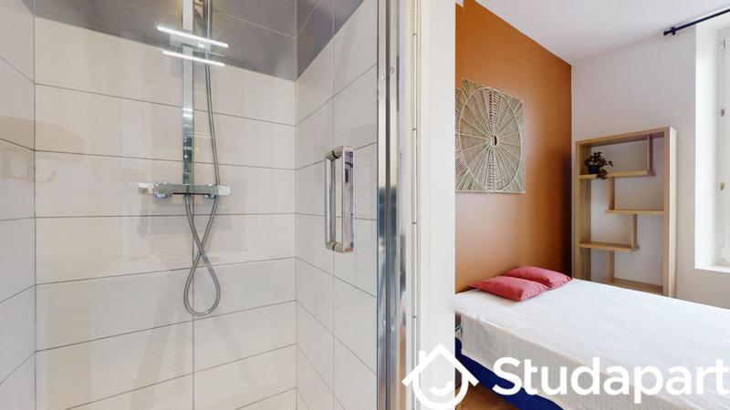 Chambre - 12 m² - 1 pièce