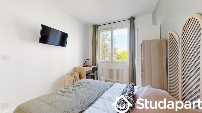 Chambre - 10 m² - 1 pièce