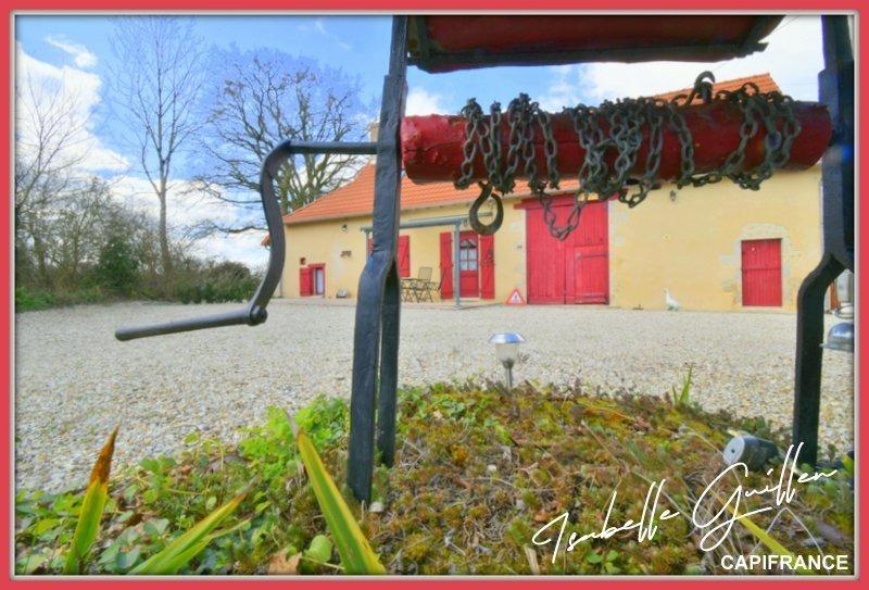 Longère - 160 m² - 8 pièces