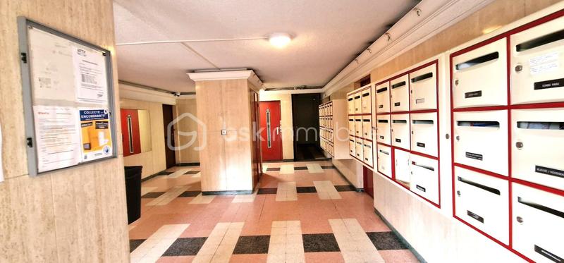 Appartement - 56 m² - 3 pièces