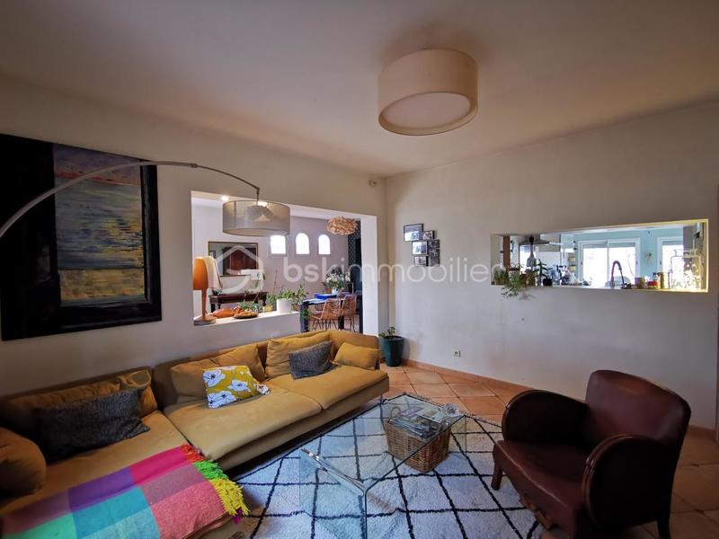 Maison traditionnelle - 143 m² - 6 pièces