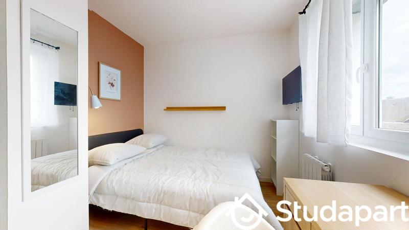 Chambre - 9 m² - 1 pièce