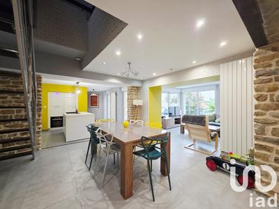 Maison de ville - 195 m² - 7 pièces