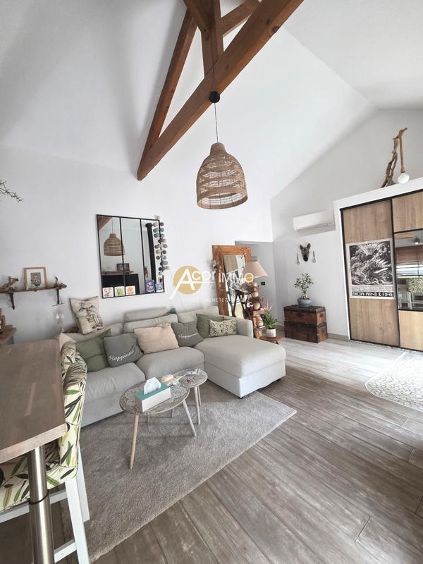 Maison - 65 m² - 3 pièces