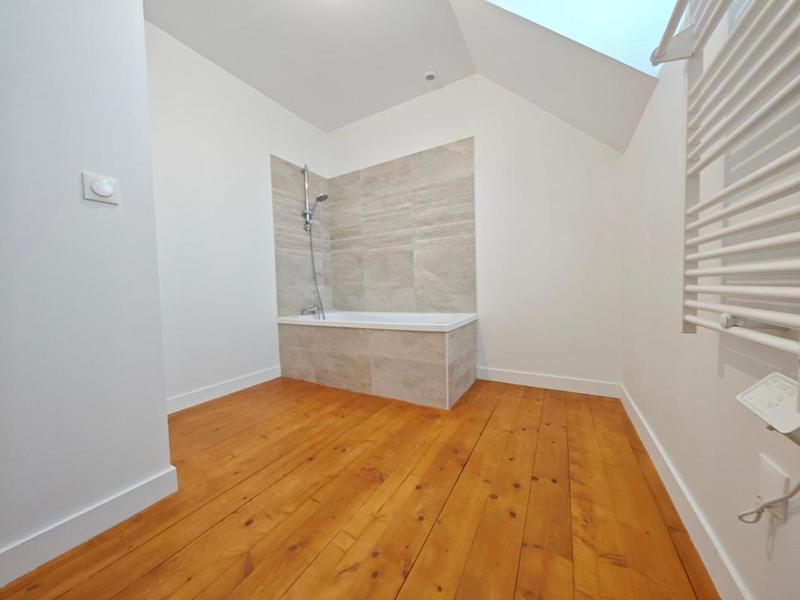 Maison - 106 m² - 6 pièces