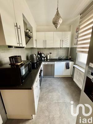 Maison - 104 m² - 6 pièces