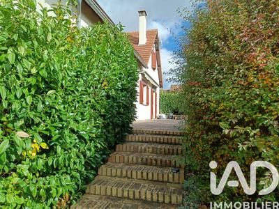 Maison de village - 150 m² - 6 pièces