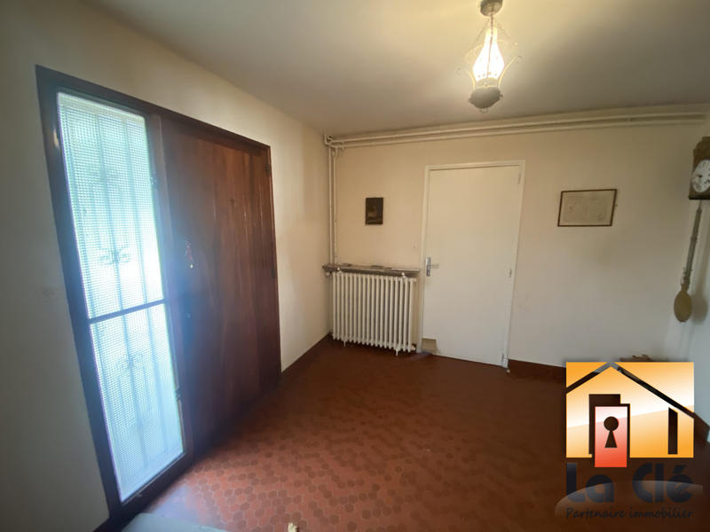 Maison - 218 m² - 7 pièces