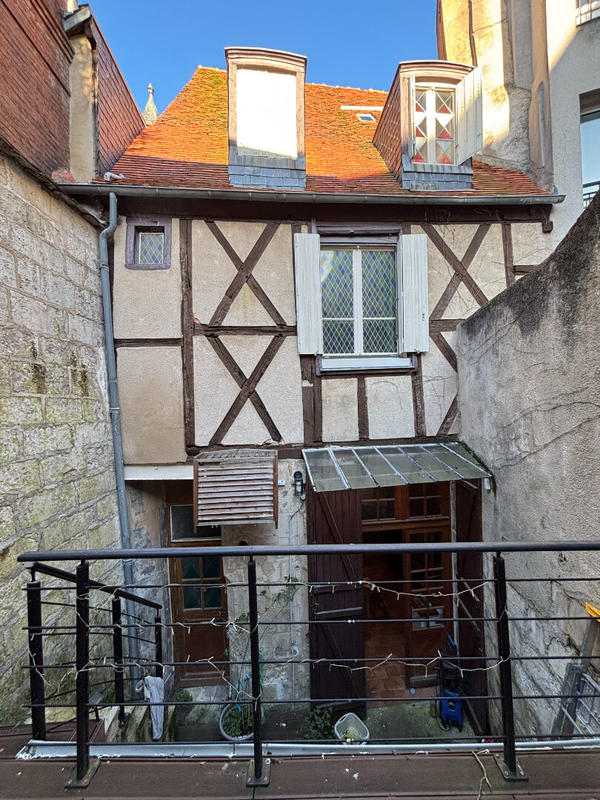 Maison - 165 m² - 6 pièces