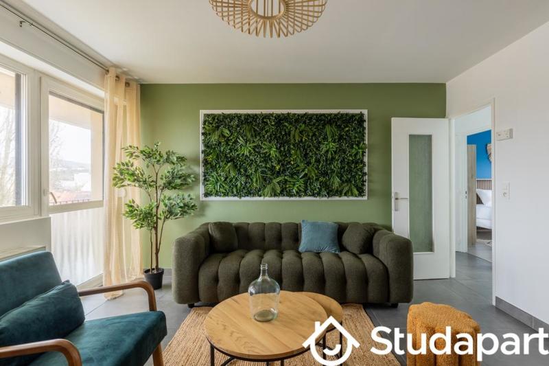 Chambre - 15 m² - 1 pièce