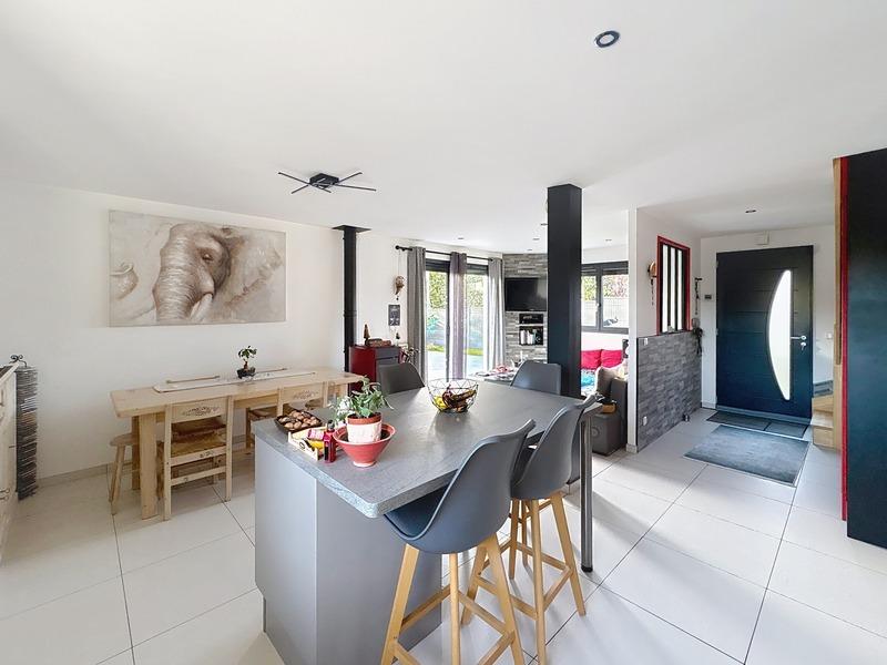 Maison - 133 m² - 5 pièces