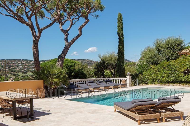 Villa - 213 m² - 8 pièces