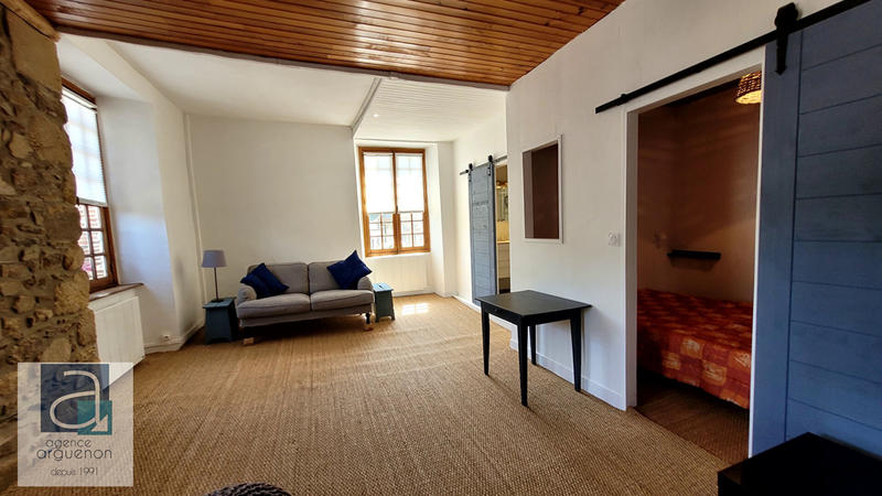 Appartement - 67 m² - 2 pièces