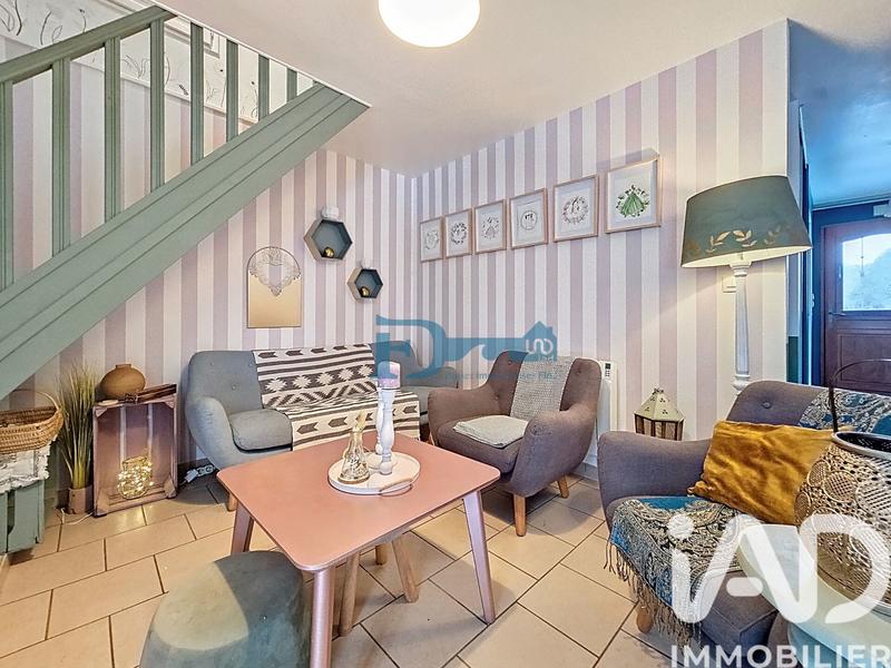 Maison - 104 m² - 5 pièces