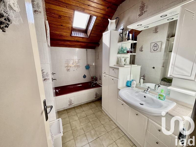 Maison - 173 m² - 7 pièces