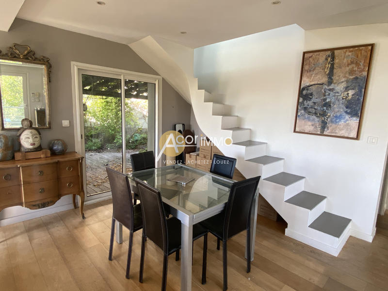 Maison - 150 m² - 7 pièces