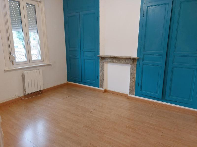 Appartement - 60 m² - 2 pièces