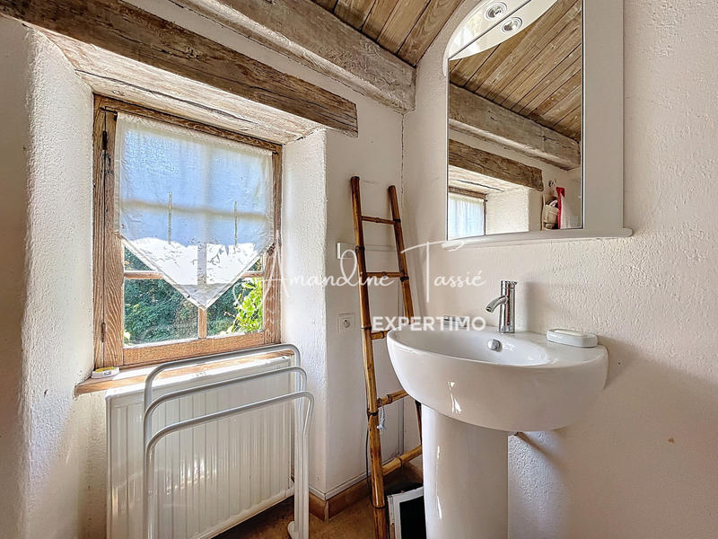 Maison - 224 m² - 8 pièces