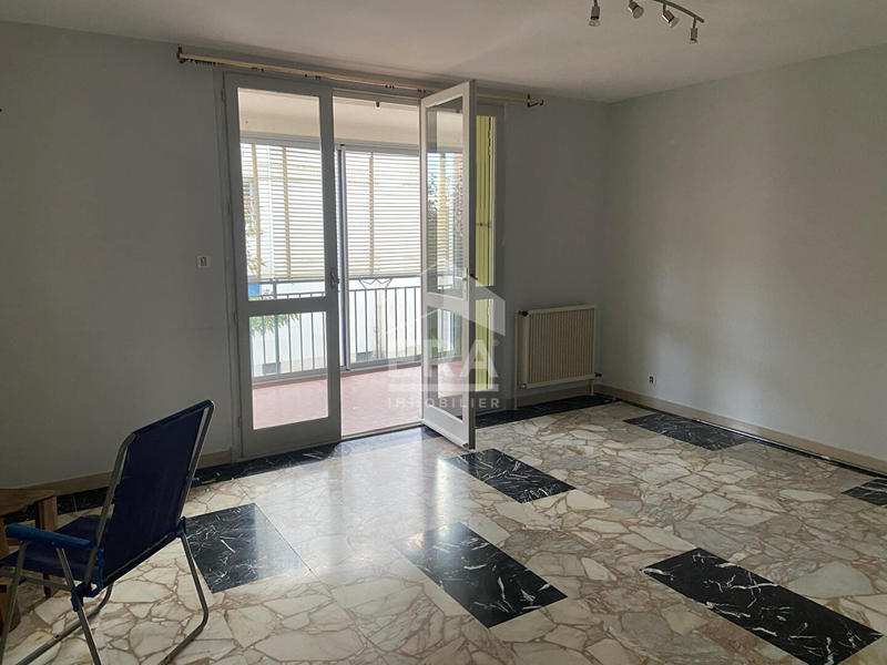 Appartement - 85 m² - 4 pièces