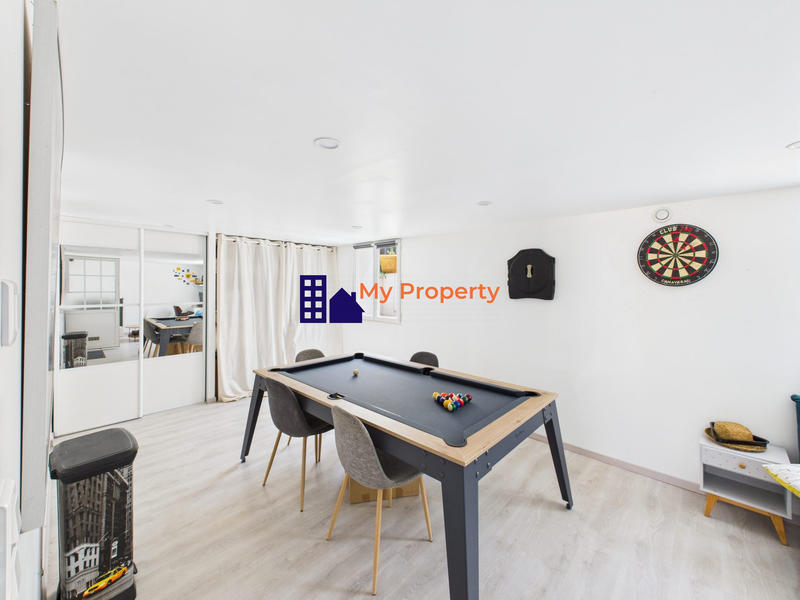 Maison - 90 m² - 6 pièces