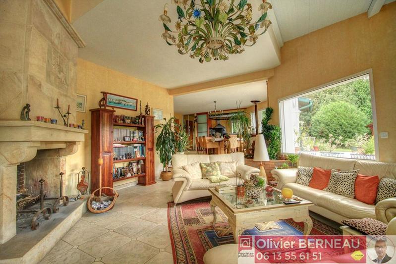 Villa - 163 m² - 6 pièces