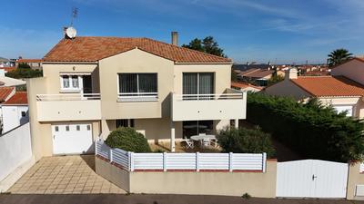 Villa - 190 m² - 7 pièces