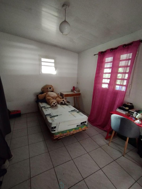 Maison - 86 m² - 4 pièces