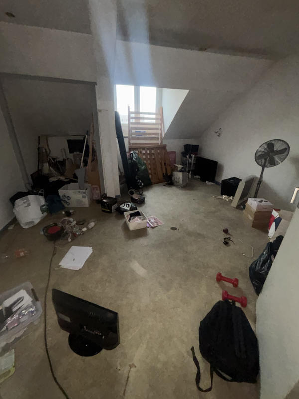 Appartement - 80 m² - 6 pièces