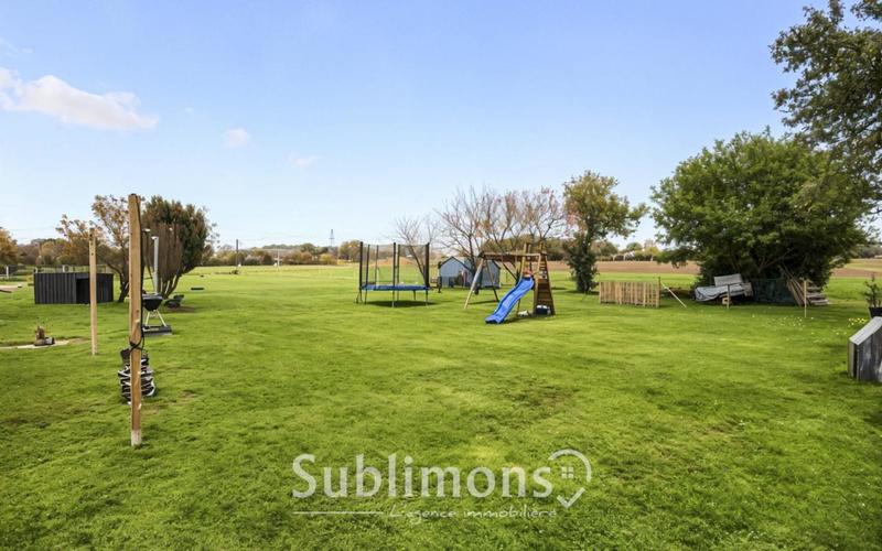 Maison - 110 m² - 4 pièces