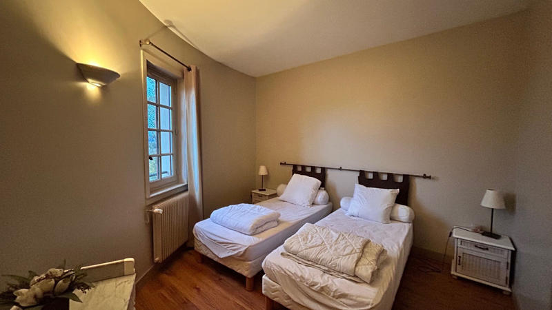 Maison - 104 m² - 4 pièces